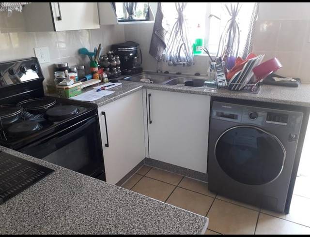 2 BEDROOM APARTMENT FOR SALE IN BEYERS PARK